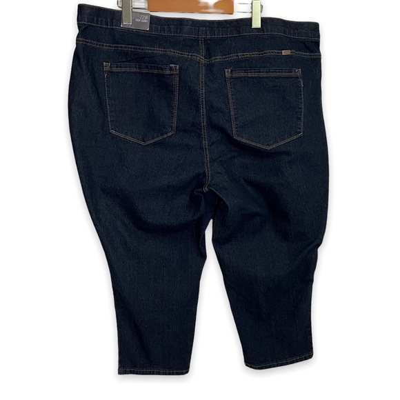 NEW 1822 Denim Pull On dark blue denim Capris Plus Size 22W - Picture 8 of 8